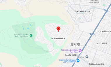 Casa ubicada en fraccionamiento El Palomar, Jalisco. Con 4 Recamaras y 315m2. A unos minutos de costo López Mateos.