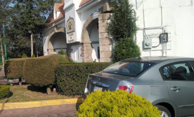 Casa en venta en Condado de Sayavedra Atizapán de Zaragoza EdoMéx., ¡Compra directa con el Banco, no se aceptan créditos!