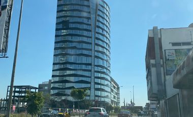 PENTHOUSE EN VENTA DE DOS PISOS EN TORRE ABRIC, AMUEBLADO, A UNOS PASOS DE CHEDRAUI SELECT, 3 RECÁMARAS, A 2 MINUTOS DE LOMAS DE ANGELÓPOLIS, PUEBLA