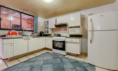 Casa en Venta, Lomas de Valle Dorado. Tlalnepantla, Estado de México