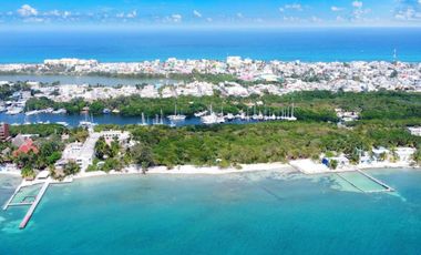 Condo en venta con vista al mar, terraza amplia, Centro, Isla Mujeres