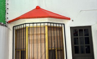 VENTA  LINDA CASA EN VALLE DORADO