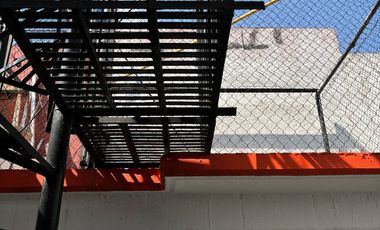 VENTA  LINDA CASA EN VALLE DORADO