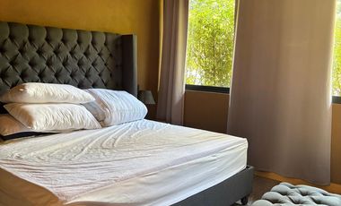 Venta de casa moderna en condominio