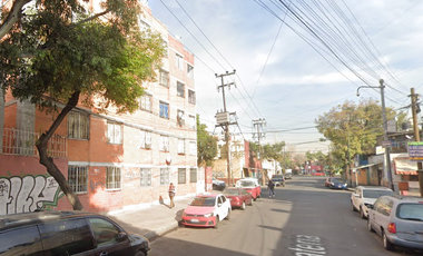 CONDOMINIO EN VENTA EN HOJALATERIA, ESQ. PANADEROS 114 VENUSTIANO CARRANZA. CDMX. ZG15