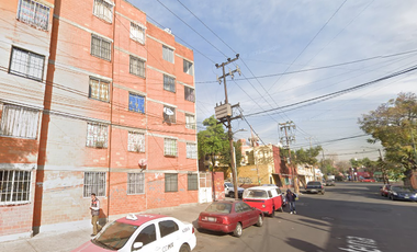 CONDOMINIO EN VENTA EN HOJALATERIA, ESQ. PANADEROS 114 VENUSTIANO CARRANZA. CDMX. ZG15
