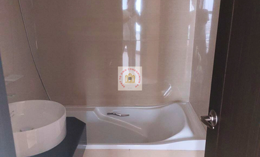 5 Bedroom Penthouse FOR SALE in One Central Makati