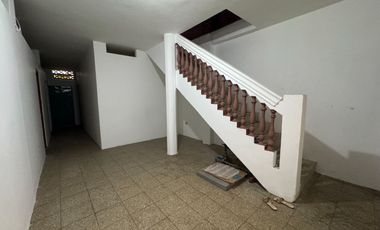 VENTA DE AMPLIA CASA EN AV. DOMINGO COMÍN – SUR DE GUAYAQUIL