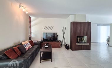 Casa en VENTA a dos cuadras de la Minerva, Guadalajara.