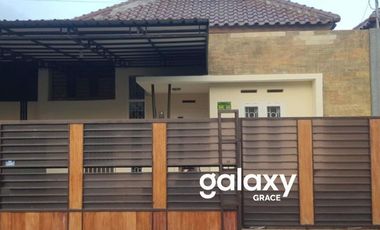 DIJUAL RUMAH MODERN MODERN MINIMALIS DI AHMAD YANI SELAGALAS MATARAM, NTB