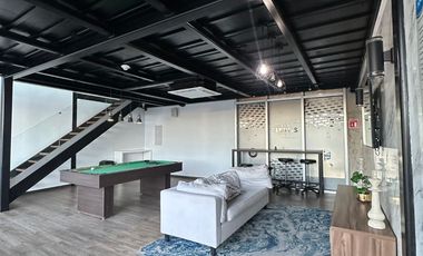 RENTO PRECIOSO CONDOMINIO TOTALMENTE AMUEBLADO, MAGNIFICA UBICACIÓN