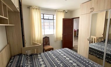 Venta De Hermosa Casa De 3 Pisos Ubicada En La Mejor Zona Del Rimac, En La Av La Capilla.