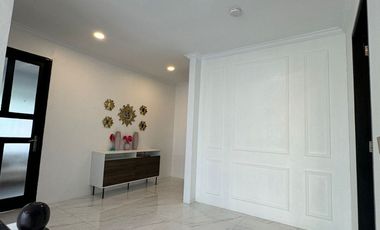 For Sale Villa at Sekupang Batam