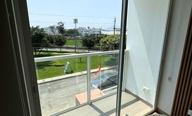 Vendo Moderno Departamento de Estreno en Surco !!