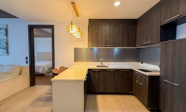 BARGAIN (OPTION TO RENT 110K + dues)!! 25.5m PHP net of All taxes SENSATIONAL PANORAMIC FULLY FURNISHED Two bedroom UNIT at The Reef Condominium