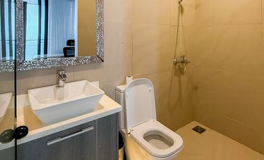 BARGAIN (OPTION TO RENT 110K + dues)!! 25.5m PHP net of All taxes SENSATIONAL PANORAMIC FULLY FURNISHED Two bedroom UNIT at The Reef Condominium