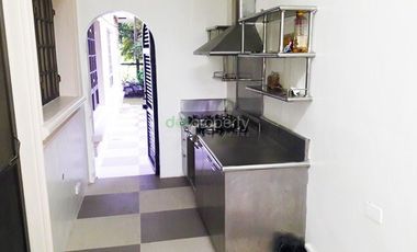 Southwoods Luxury Home - Carmona, Cavite