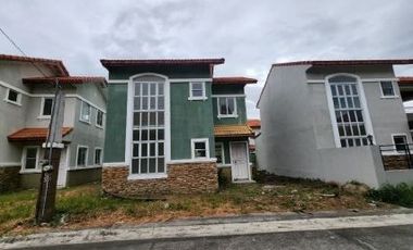 BELLEFORT ESTATES HOUSE AND LOT FOR SALE ( FORECLOSED )