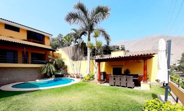 ¡Vive el lujo y la comodidad en Las Lagunas de La Molina! Alquiler/venta