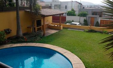 ¡Vive el lujo y la comodidad en Las Lagunas de La Molina! Alquiler/venta