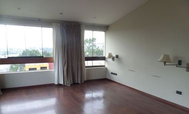 ¡Vive el lujo y la comodidad en Las Lagunas de La Molina! Alquiler/venta