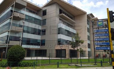 LOCAL COMERCIAL 114, INT. 141, EDIFICIO ZONA FRANCA BUSINESS CENTER