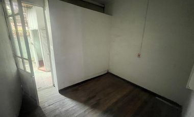 Casa sólida en Santiago Centro, Metro Ñuble.