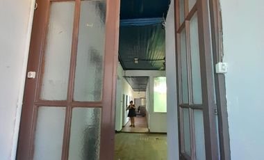 Casa sólida en Santiago Centro, Metro Ñuble.