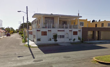 VENTA DE CASA CALLE UNIVERSIDAD FRACCIONAMIENTO RESIDENCIAL CARIBE CHETUMAL Q R
