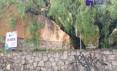 TERRENO EN ESQUINA EN VALENCIANA GUANAJUATO