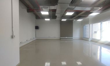 Oficina en arriendo en Alto Prado.