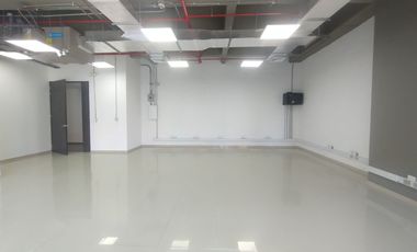 Oficina en arriendo en Alto Prado.