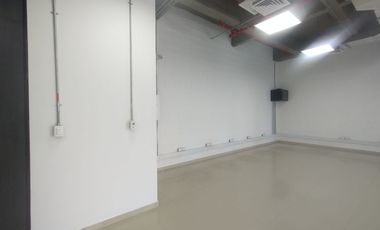 Oficina en arriendo en Alto Prado.