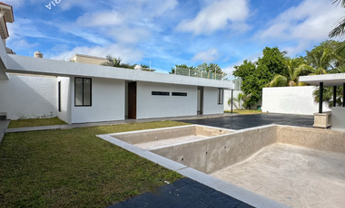 Espectacular casa en venta de una planta con 4 recamaras y amplia alberca