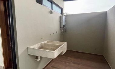 Hermosa Casa en Sendas Capital norte con seguridad 24/7.