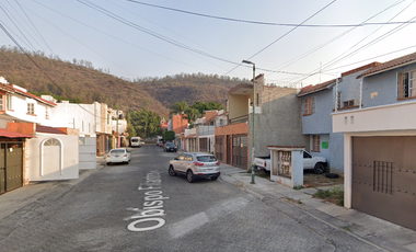 CASA EN CALLE OBISPO FILANTROPO, FRAY ANTONO DE S.M, MORELIA, MICHOACAN, ¡NO CREDITOS!