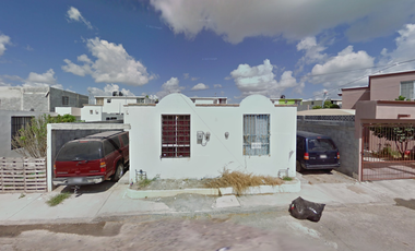 Casa 🏡 de oportunidad en Rtno. Luxemburgo, Hacienda las Fuentes, Reynosa, Tamps., México✨💵