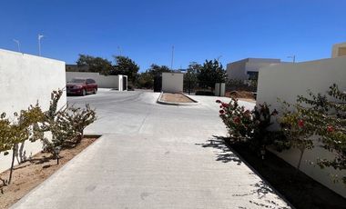 Pet-friendly Condominio de 3 Recamaras en Renta - Av Jacarandas Cabo San Lucas