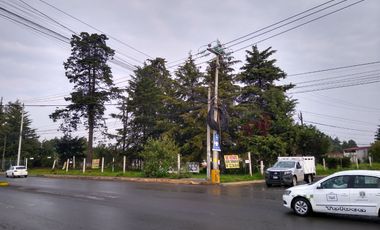 Terreno en renta Esquina en Zona industrial en Av. Lombardo Toledano Toluca $70 × m²