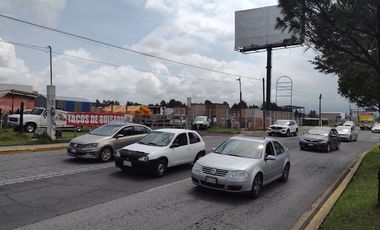 Terreno en Renta en Av. Codagem en Metepec $65 × m²