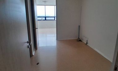 48086 Consultorio en arriendo en el sector Milla de Billon, Envigado