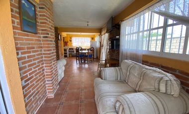 Casa en Venta sola con alberca jardín amplio en Yautepec Morelos