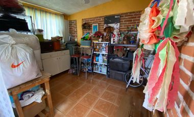Casa en Venta sola con alberca jardín amplio en Yautepec Morelos