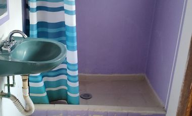 Se vende Casa de una sola planta con 2 recámaras en  200 m2 de construcción. Colonia El Empleado, Cuernavaca, Mor.