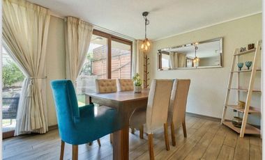 HERMOSA CASA ESTILO MEDITERRANEO- 5 DORMITORIOS-4 BAÑOS, CERCANA AL BRITISH ROYAL SCHOOL- LA REINA