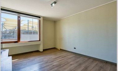 HERMOSA CASA ESTILO MEDITERRANEO- 5 DORMITORIOS-4 BAÑOS, CERCANA AL BRITISH ROYAL SCHOOL- LA REINA