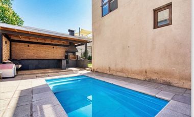 HERMOSA CASA ESTILO MEDITERRANEO- 5 DORMITORIOS-4 BAÑOS, CERCANA AL BRITISH ROYAL SCHOOL- LA REINA