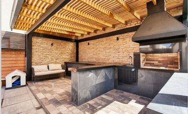 HERMOSA CASA ESTILO MEDITERRANEO- 5 DORMITORIOS-4 BAÑOS, CERCANA AL BRITISH ROYAL SCHOOL- LA REINA