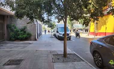 DEPARTAMENTO HERMOSO STUDIO FRAY CAMILO METRO IRARRAZABAL  1.350 UF