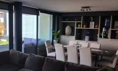 SE VENDE AMPLIO DEPARTAMENTO EN FRENTE AL MALL PLAZA EGAÑA LA REINA, 3 DORMITORIOS